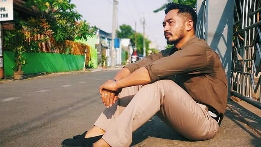 Istri Yama Carlos diduga berselingkuh dengan pria berinisial R