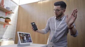 Cara Aman dari Gangguan Hacker Saat Pakai Video Call Zoom