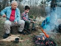 Gramping, Tren Liburan Seru Bersama Kakek Nenek