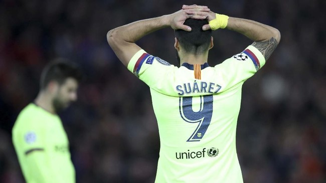 Luis Suarez mengaku kekalahan Barcelona dari Liverpool di semifinal Liga Champions musim lalu merupakan hal buruk dalam karier sepak bola profesional.