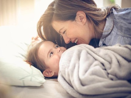 5 Cara Mudah Bangunkan Anak untuk Sahur