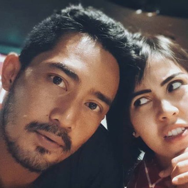 <p>Semoga isu tersebut tidak benar ya. Kita doakan Yama dan istri bisa kembali bahagia. (Foto: Instagram @yamacarlos7)</p>