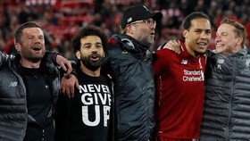 Pesan di Balik Kaus 'Pantang Menyerah' Mo Salah