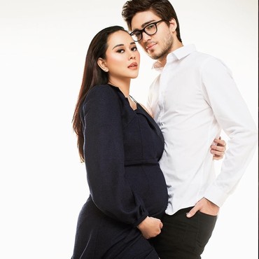 Eryck Amaral Dampingi Aura Kasih di Rumah Sakit, Ada Apa?