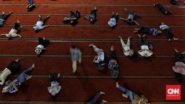 Sebanyak 27 masjid disebut akan menjadi tempat persinggahan aksi kedaulatan rakyat pada 22 Mei nanti. Di antara masjid-masjid itu mengizinkan peserta menginap.
