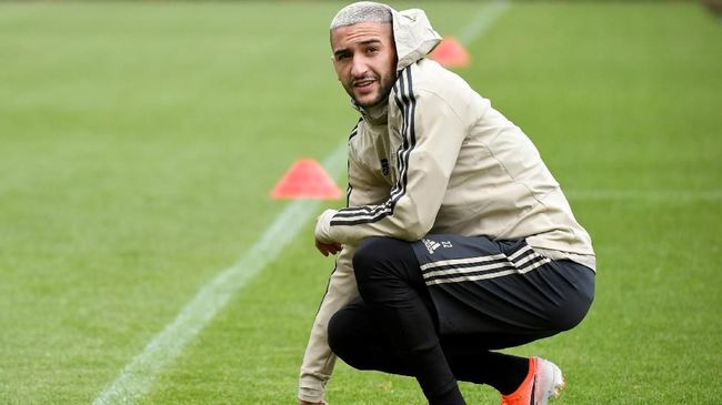 Pemain Ajax Disarankan Tak Puasa Jelang Lawan Tottenham Fisioterapis Ajax Amsterdam, Raymond Verheijen, mengatakan para pemain tak bertanggung jawab jika tetap berpuasa saat bertanding lawan Tottenham Hotspur.
