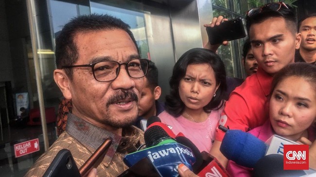 Eks Mendagri Gamawan Fauzi menyebut konfirmasi tentang hal serupa juga pernah dilakukan KPK kepada dirinya, namun untuk tersangka yang berbeda.
