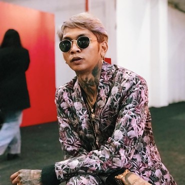 Ditanya Soal Mualaf dan Sunat, Ini Jawaban Young Lex