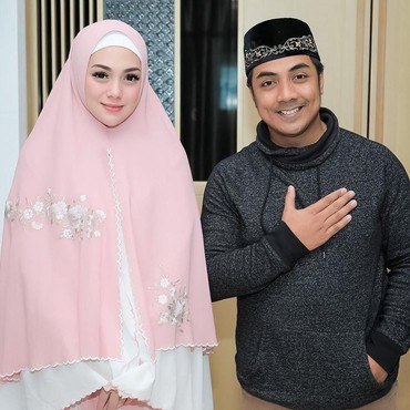 Ustaz Riza Ungkap Keseriusan Celine Evangelista Belajar Mengaji