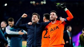 Tottenham ke Final, Pochettino Menangis Sambil Bersujud