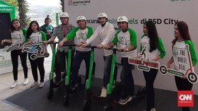 Cara Sewa Skuter Listrik GrabWheels
