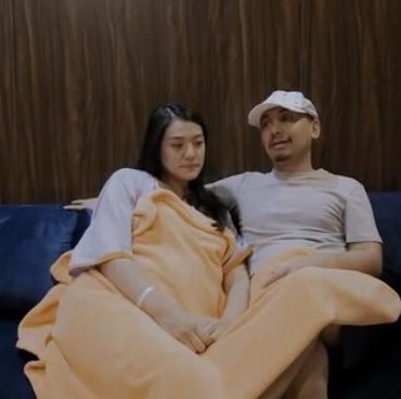 Luar Biasa, Penghasilan Bayi Raditya Dika Bisa Tutup Biaya Lahiran