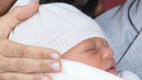 Pangeran Harry akan Adakan Pembaptisan Archie Pekan Ini