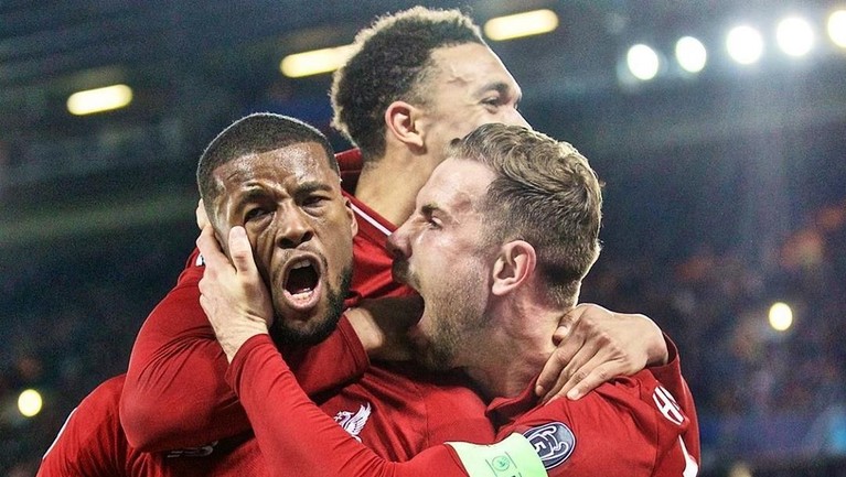 Final Champions League mempertemukan tim Liverpool dengan Tottenham Hotspurs di Madrid. Berikut potret selebrasi para pemain dari kedua tim saat masuk final.