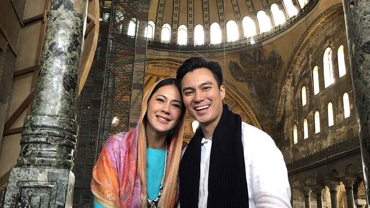 Di usia kehamilan 6 bulan, Paula dan Baim Wong cukup sering lho main bareng dengan buah hatinya yang masih di dalam kandungan.