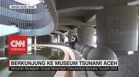 VIDEO: Ngabuburit Sambil Belajar ke Museum Tsunami di Aceh