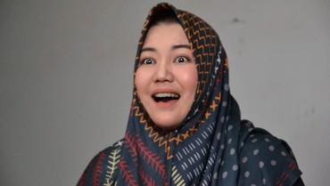 img-title Diamuk Netizen, Risa Saraswati Tutup Konten 'Jurnalisa'