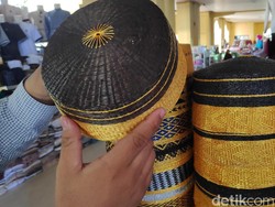Sejarah Songkok Recca Bone, Penanda Pasukan Arung Palakka saat Serang Toraja