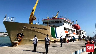 img-title Tekan Harga Pangan, Kemenhub Fungsikan Lagi Tol Laut di Kepulauan Riau