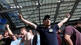 FOTO: Manchester City Tim Terhebat di Inggris Manchester City resmi jadi tim terhebat di Inggris musim ini. Simak foto perayaan gelar The Citizens di sini.