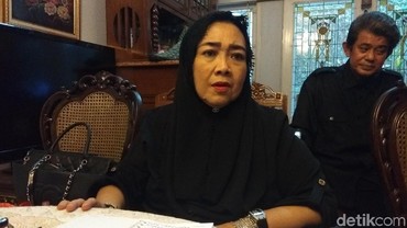 img-title Sosok Rachmawati Soekarnoputri, Ibu Sambung Anjasmara & Nenek Sambung Ricky Harun