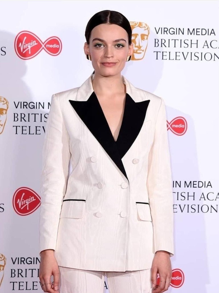 7 Gaun Terbaik di Ajang BAFTA TV Awards 2019 Tujuh gaun terbaik di ajang penghargaan BAFTA TV Awards 2019 yang berlangsung di Royal Albert Hall, London, pada Minggu (12/5) malam.