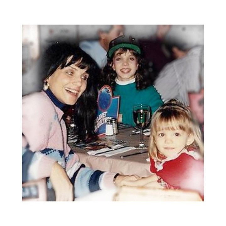 Jamie Lynn Spears yang merupakan ibu dari penyanyi Britney Spears ini mengucapkan syukurnya telah menjadi seorang ibu berkat kedua buah hatinya. (Foto: Instagram @jamielynnspears)