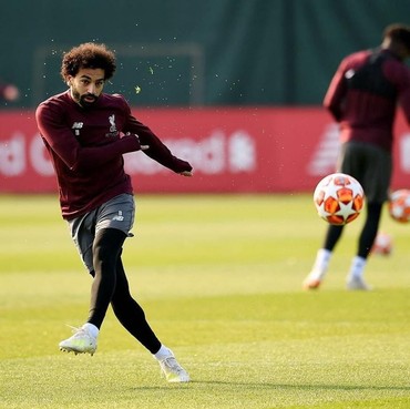 4 Pesebakbola Dunia yang Berpuasa di Bulan Ramadan