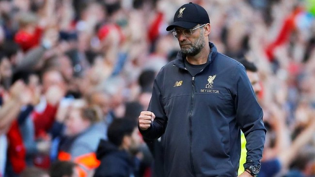 Juergen Klopp membantah rumor pindah ke Bayern Munchen setelah mantan presiden Die Roten Franz Beckenbauer menginginkan manajer Liverpool tersebut.