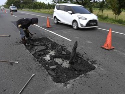 Mobil Rusak karena Jalan Berlubang di Tol? Bisa Minta Ganti Rugi ke Pengelola