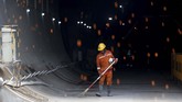 FOTO : Mengintip Progres Proyek Kereta Cepat Jakarta-Bandung Proyek kereta cepat Jakarta-Bandung ditargetkan rampung dibangun pada 2020 mendatang. Hingga kini, progres pembangunan proyek baru mencapai 17,5 persen.