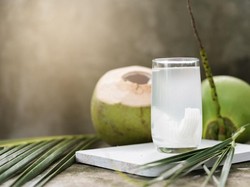 3 Cara Minum Air Kelapa yang Bisa Bantu Turunkan Kadar Gula Darah
