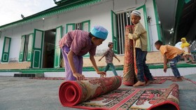 PSBB Surabaya, Azan Mulai Ditambah Imbauan Salat di Rumah