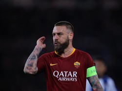 Cari Pelatih, Fiorentina Bidik Daniel De Rossi