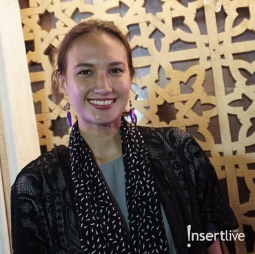 Wow! Nadine Chandrawinata Keranjingan Ikan Cupang