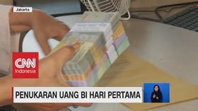 VIDEO: Tukar Uang Hari Pertama, Batas Per Hari Rp 3,9 Juta