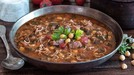 6 Kuliner Khas Ramadan di Berbagai Negara Bukan hanya di Indonesia yang memiliki menu khas saat Ramadan. Beberapa negara berikut ini juga punya makanan favorit di bulan puasa.