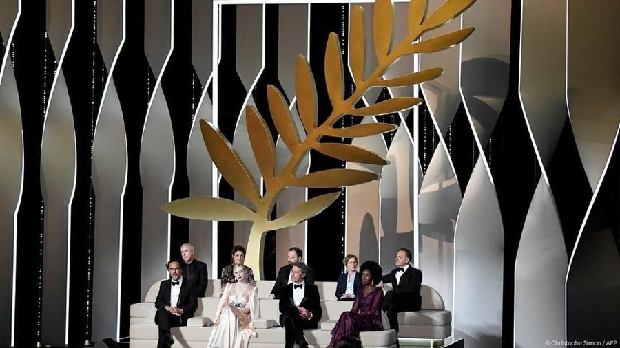 Cannes film festival menyetarakan gender perempuan
