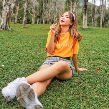 Netizen Sayangkan Sikap Natya Shina yang Datangi Penghujat ke Sekolah