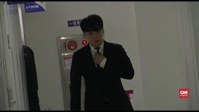 VIDEO: Seungri 'Lepas' dari Penahanan Kasus Prostitusi