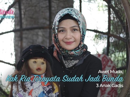 Awet Muda, Kak Ria Ternyata Sudah Jadi Bunda 3 Anak Gadis
