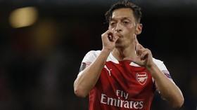 Dikaitkan dengan Rans, Harga Ozil Capai Rp60,1 Miliar