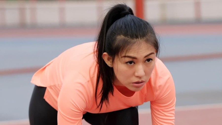 Pebisnis Handal Aida Noplie Chandra resmi dinikahi oleh Delon. Nyatanya, Aida merupakan single mom yang cerdas dan berbakat.