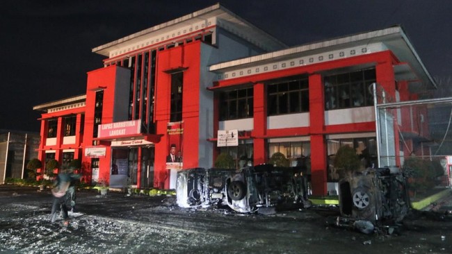 Direktur Jenderal Pemasyarakatan Sri Puguh Budi Utami berjanji mengunjungi Lapas Langkat untuk mendengarkan aspirasi para napi.