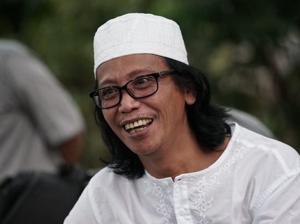 Keseruan Ngabuburit ala Keluarga Mandra