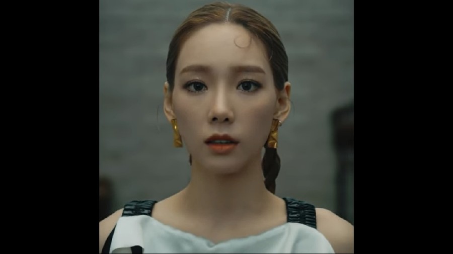 Ayah Meninggal Dunia, Taeyeon SNSD Tunda Perilisan Lagu Taeyeon SNSD menunda perilisan lagunya yang dijadwalkan hari ini, Senin (9/3) menyusul kabar kepergian sang ayah secara mendadak.