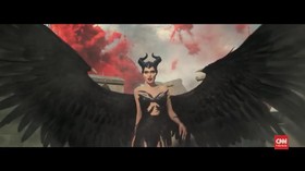 VIDEO: Tampilan Perdana Angelina Jolie di Sekuel 'Maleficent'