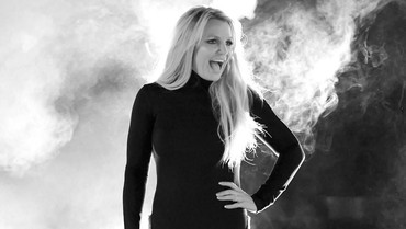 img-title Hampir 30 Tahun Berkarier, Britney Spears Bakal Pensiun?