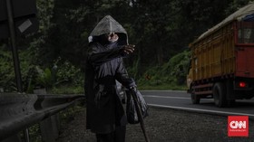 FOTO: Kesunyian di Alas Roban