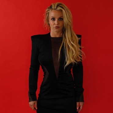 Lirik Lagu Baby One More Time - Britney Spears